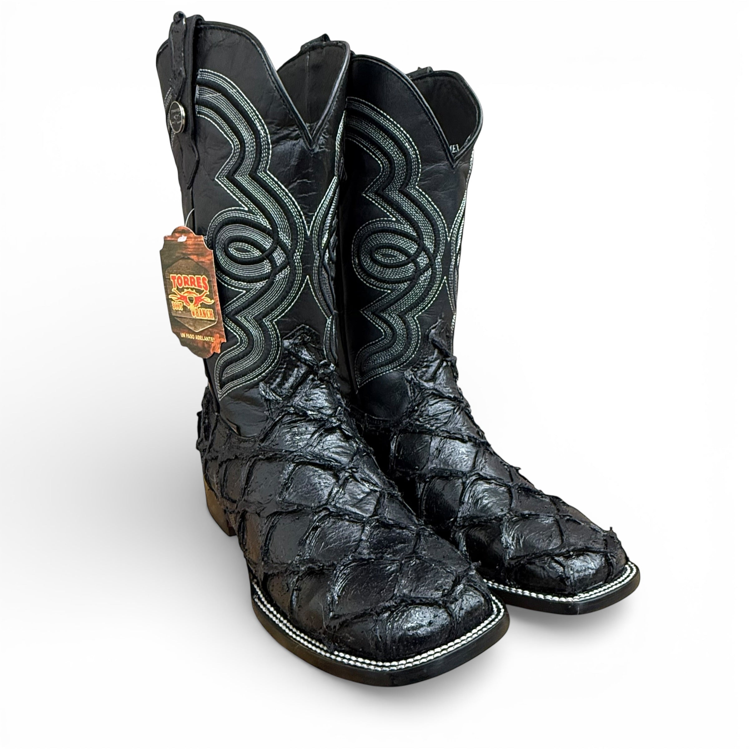 Piraruccu - Full Black